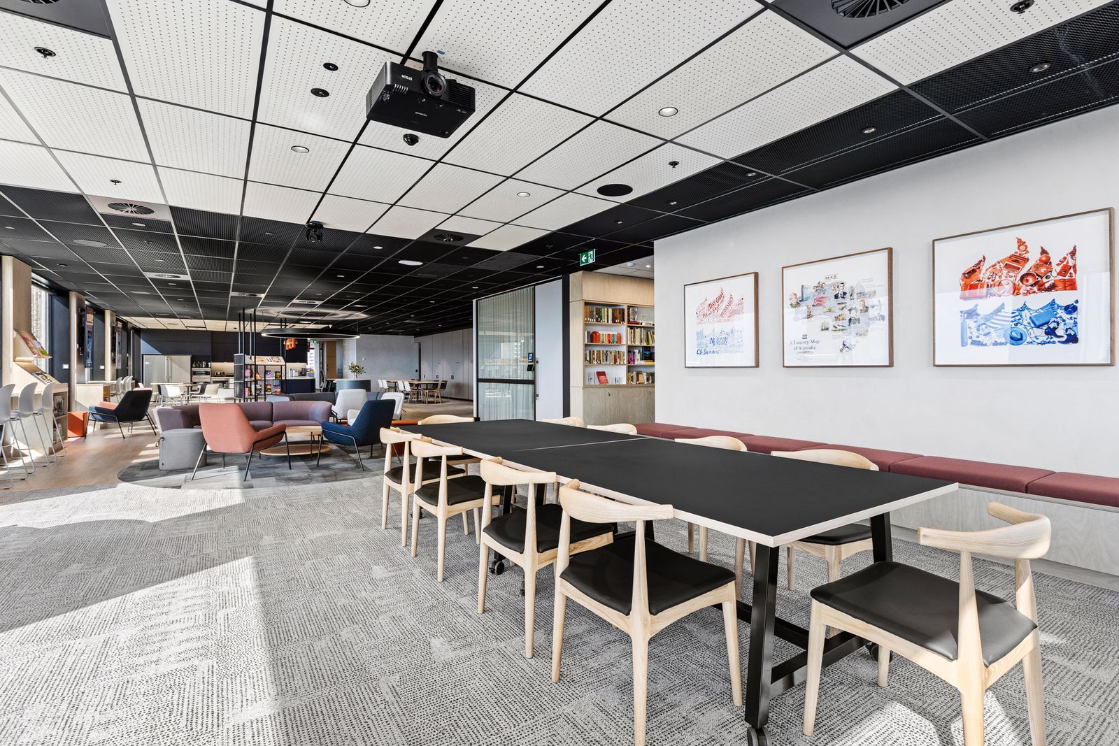 HarperCollins — Level 19 — photo 5